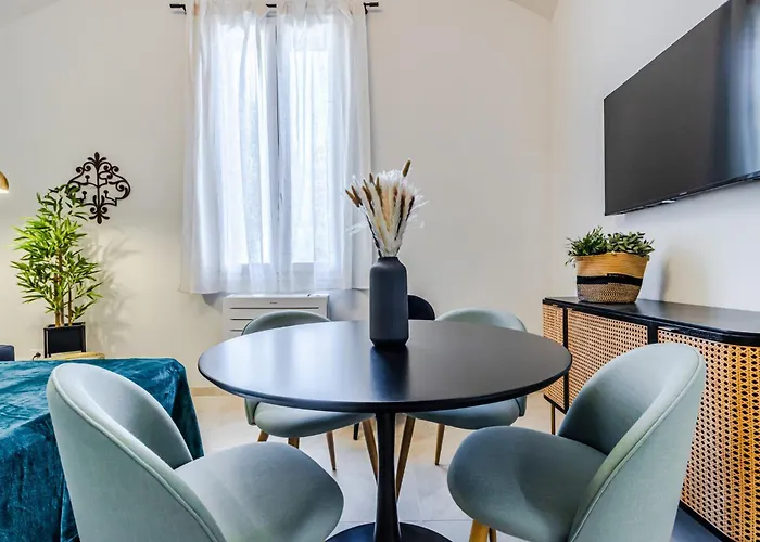 Housmart Masini 9 Int 1 بولونيا